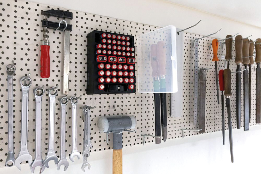 ANS 1900-0041-1 - Batteriebox für 48 Batterien mit Batterietester