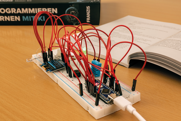 Maker KIT - Навчання програмуванню за допомогою штучного інтелекту