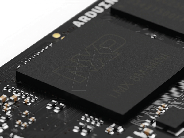 Arduino Portenta X8, NXP i.MX 8M Mini, STM32H747