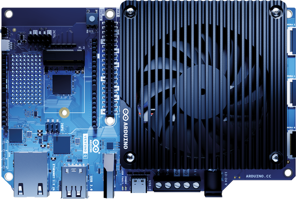 Arduino Ventuno Q, 40 TOPS, 16 ГБ DDR5, 64 ГБ eMMC