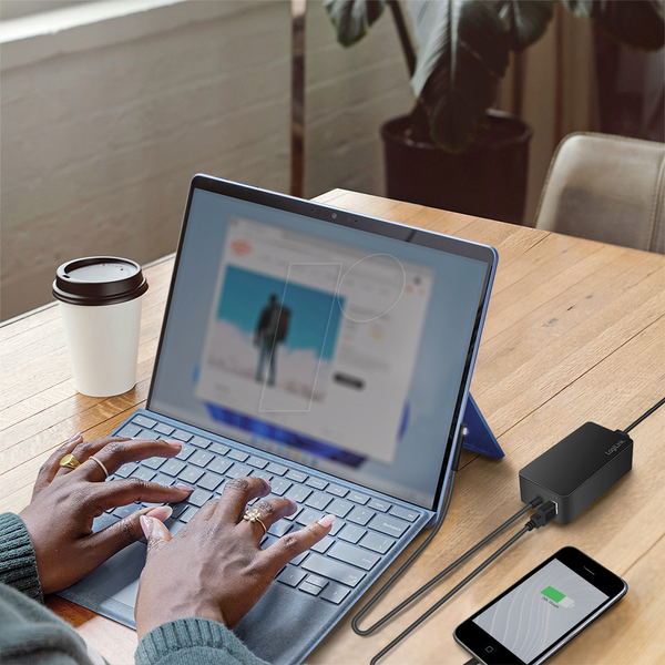 Зарядное устройство для Surface Laptop, 65 Вт, 1x USB-A, чёрное