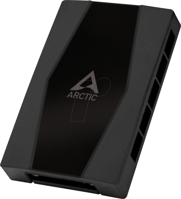 Arctic PWM Sharing Hub — 10-портовый концентратор для вентиляторов с ШИМ-управлением.