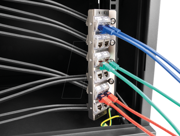 Тримач Keystone, 12 портів, похилий, для монтажу в стійку