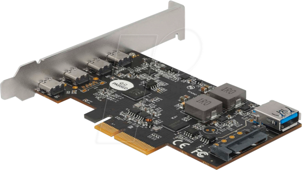 PCIe x4 > 4 зовнішніх порти USB 3.1 C, 1 внутрішній порт USB 3.1 A