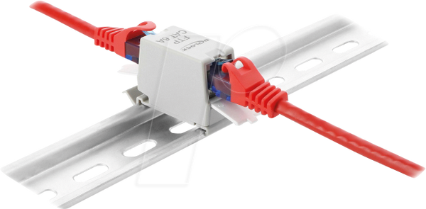 Перехідник RJ45 Cat.6A, пилозахисна кришка між розетками, екранована